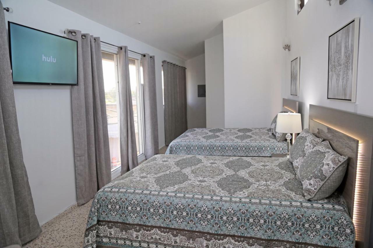 Itza-Bella Suites Isabela Eksteriør bilde